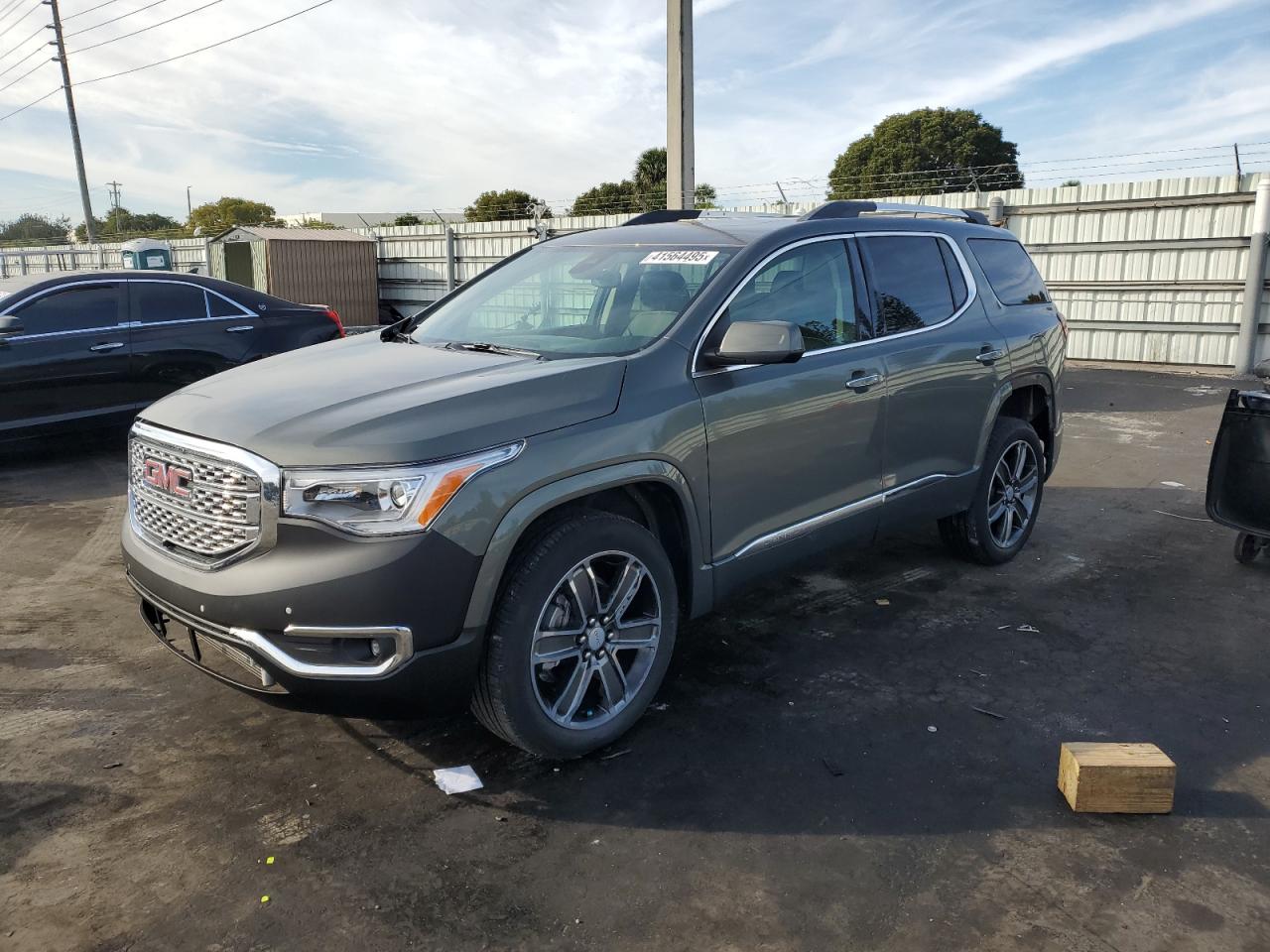 VIN 1GKKNXLS8HZ206811 2017 GMC ACADIA DEN no.1