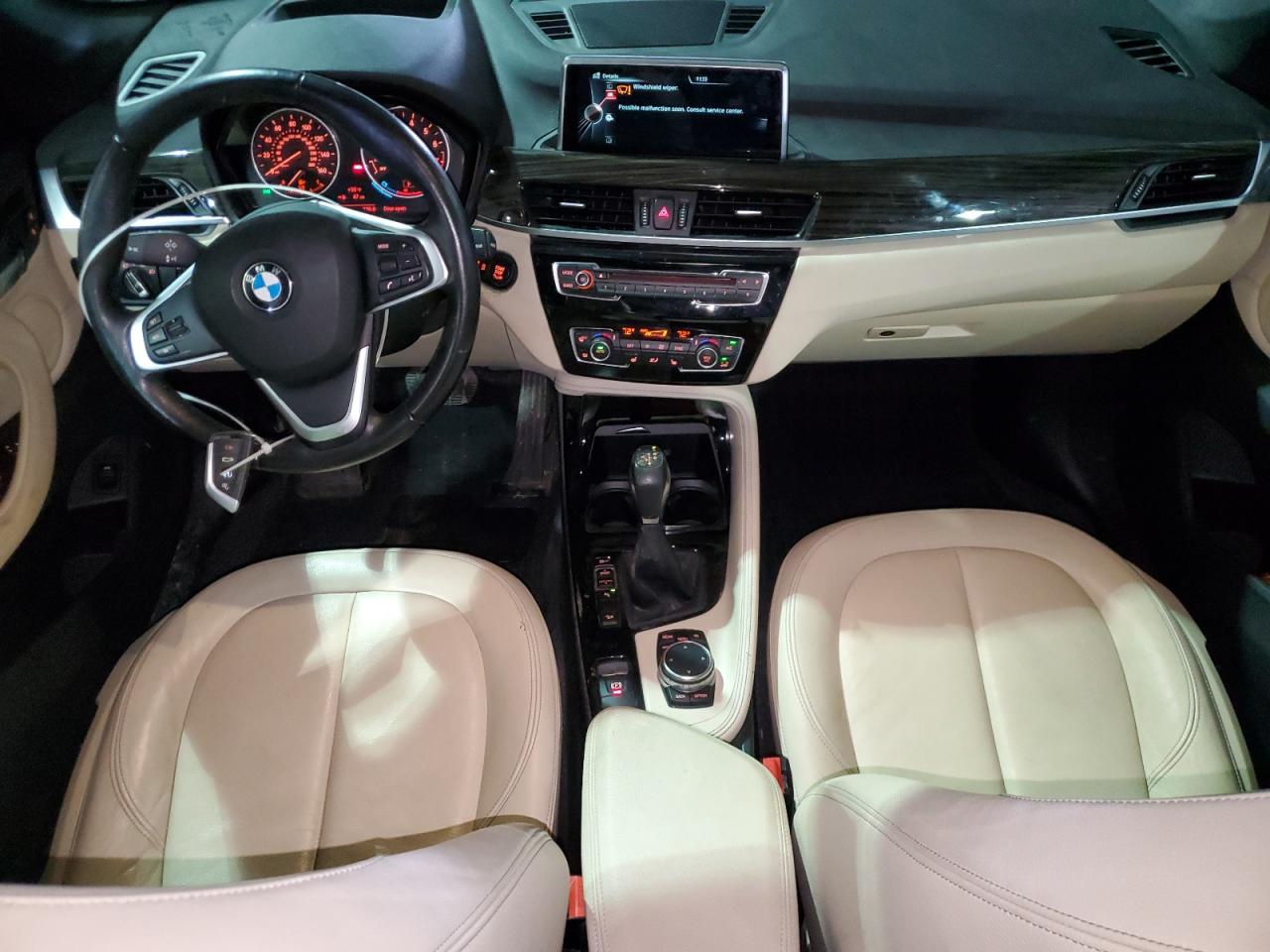 2016 BMW X1 - Image 8