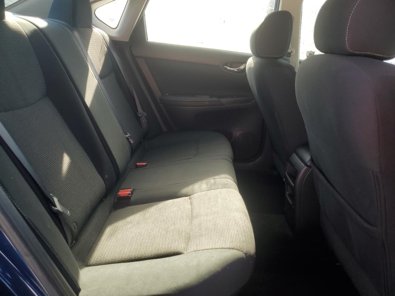 2019 Nissan Sentra - Image 10