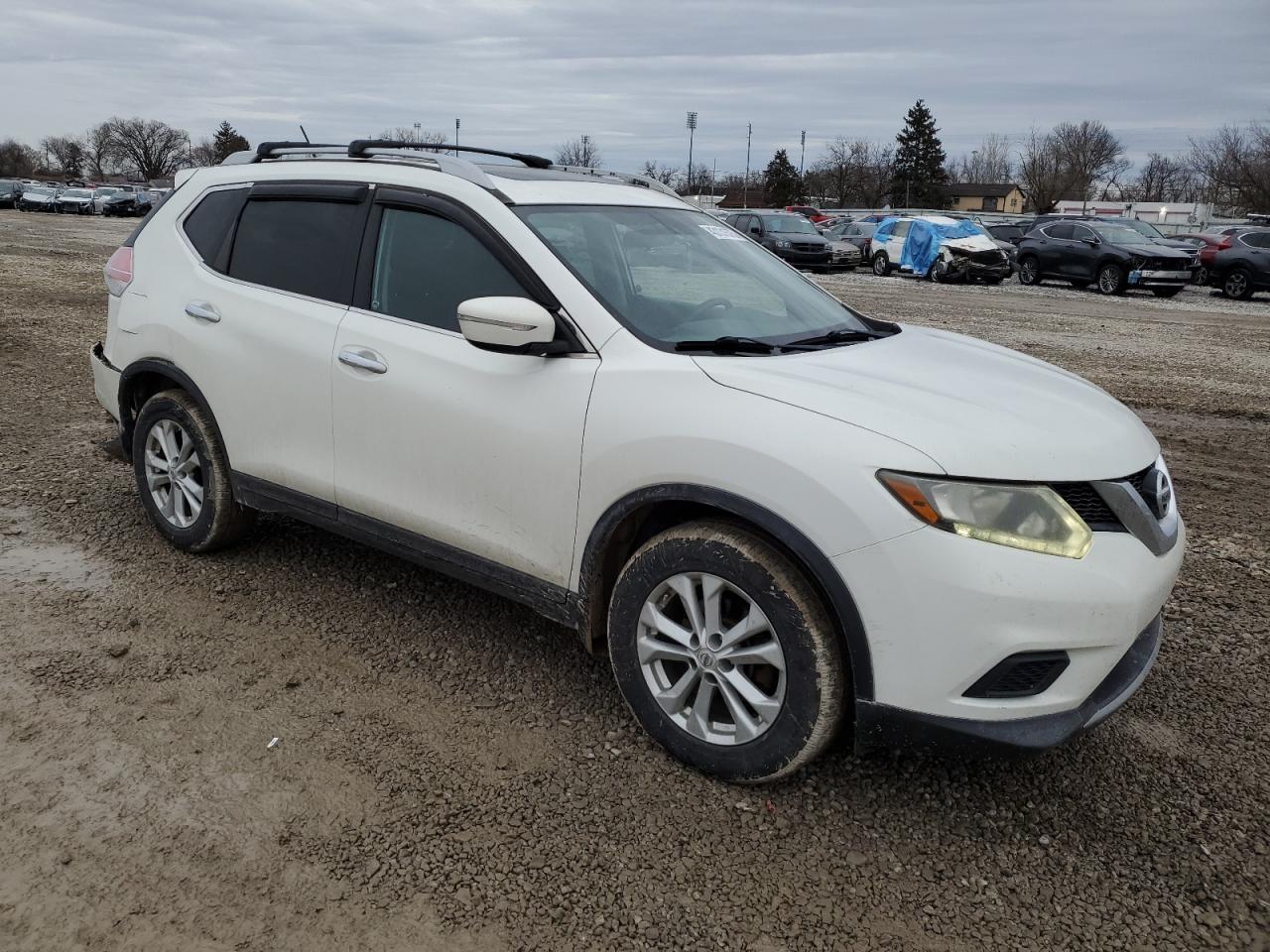 2014 Nissan Rogue - Image 4