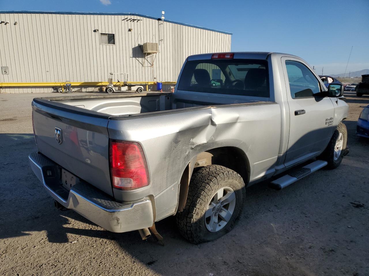 2019 RAM 1500 - Image 3