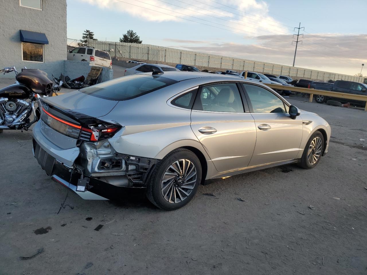 2024 Hyundai Sonata - Image 3