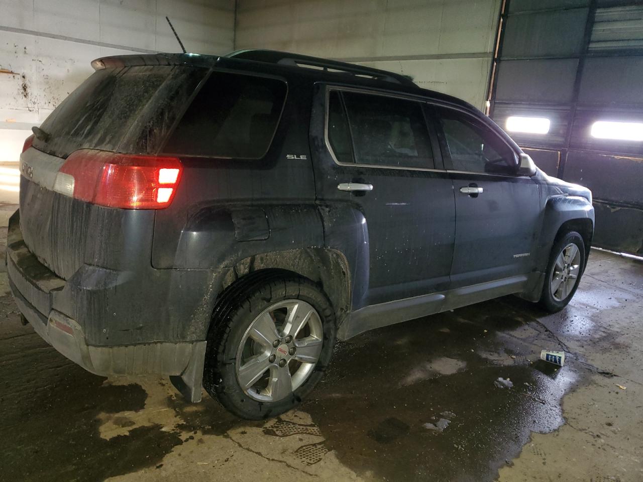 2015 GMC Terrain - Image 3