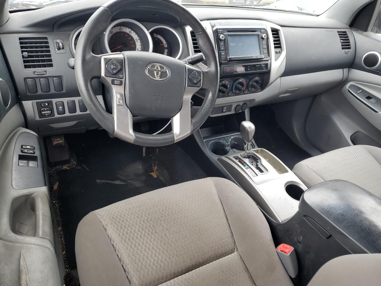 2014 Toyota Tacoma - Image 8