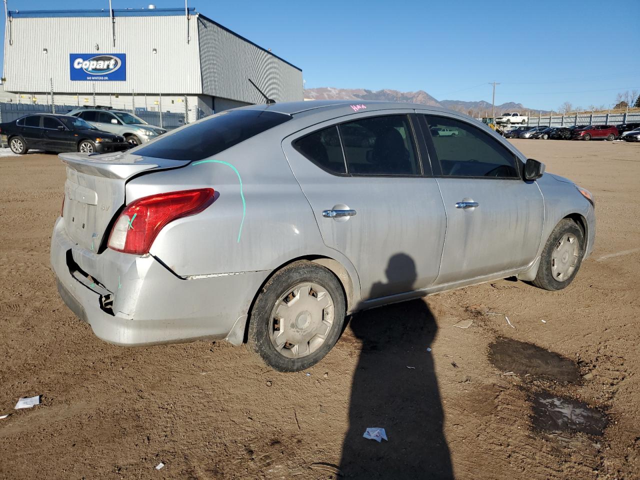 2015 Nissan Versa - Image 3