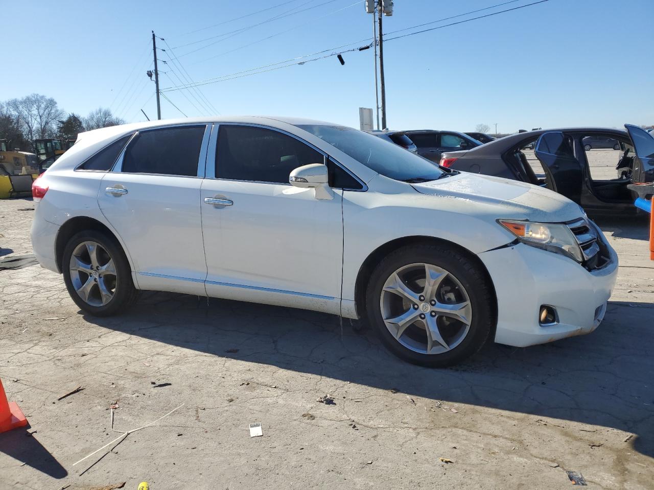 2015 Toyota Venza - Image 4