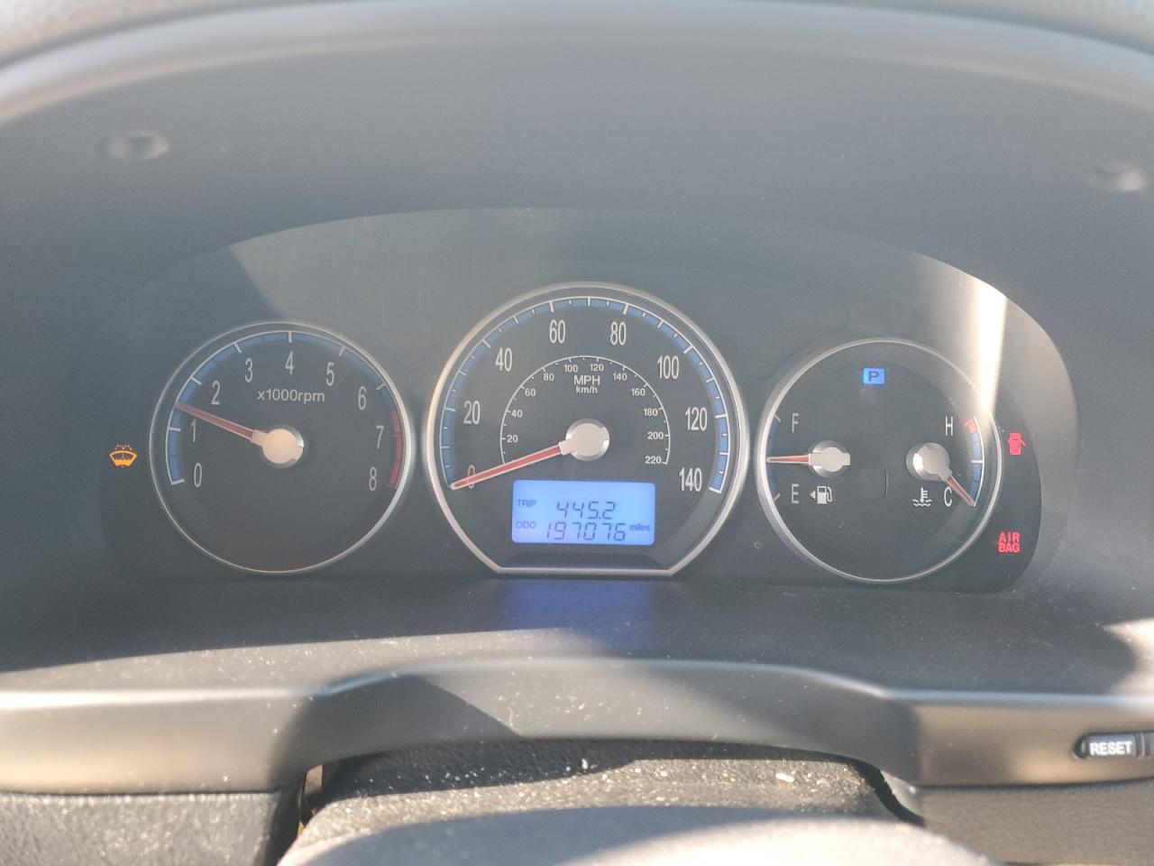 2009 Hyundai Santa Fe - Image 9