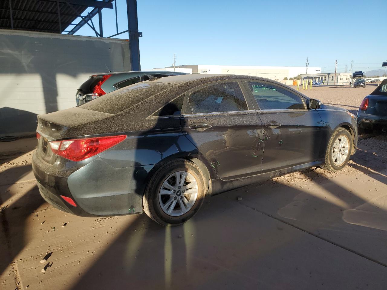 2014 Hyundai Sonata - Image 3