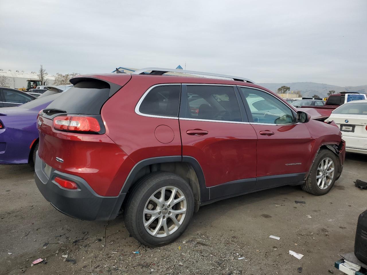 2017 Jeep Grand Cherokee - Image 3