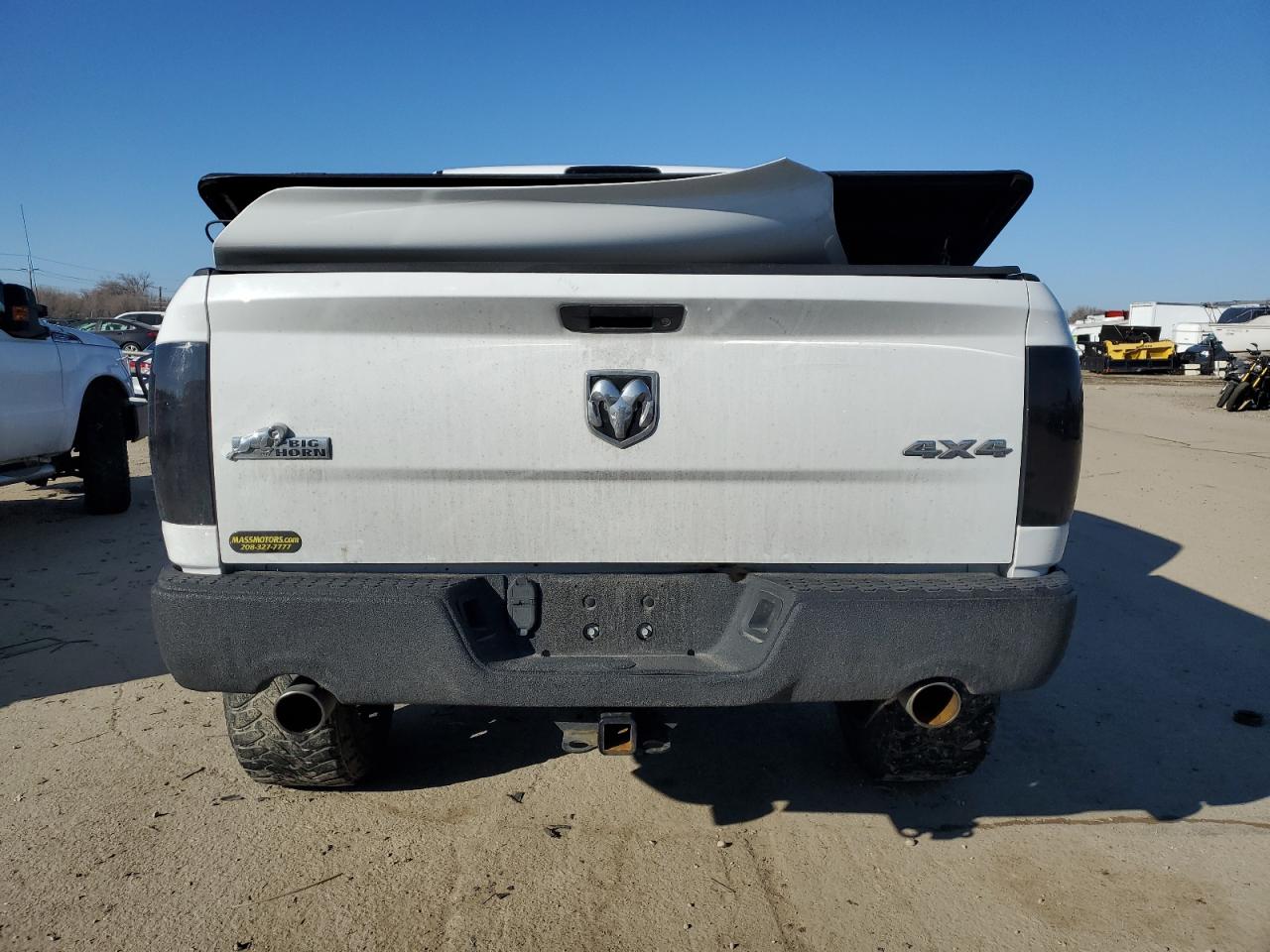 2015 RAM 1500 - Image 6