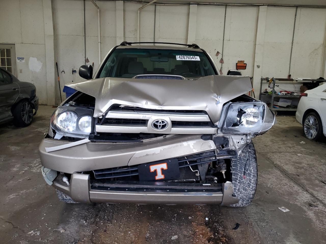 2004 Toyota 4Runner - Image 5