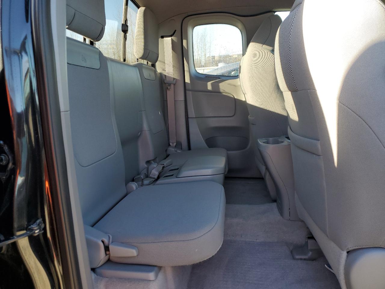 2010 Toyota Tacoma - Image 10