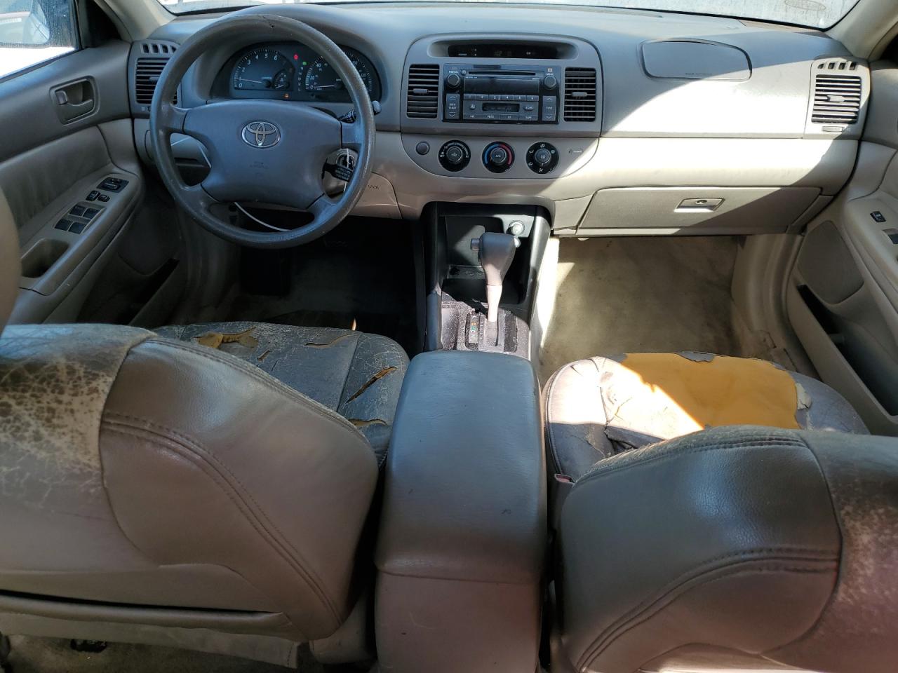 2002 Toyota Camry - Image 8