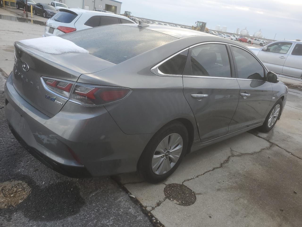 2018 Hyundai Sonata - Image 3
