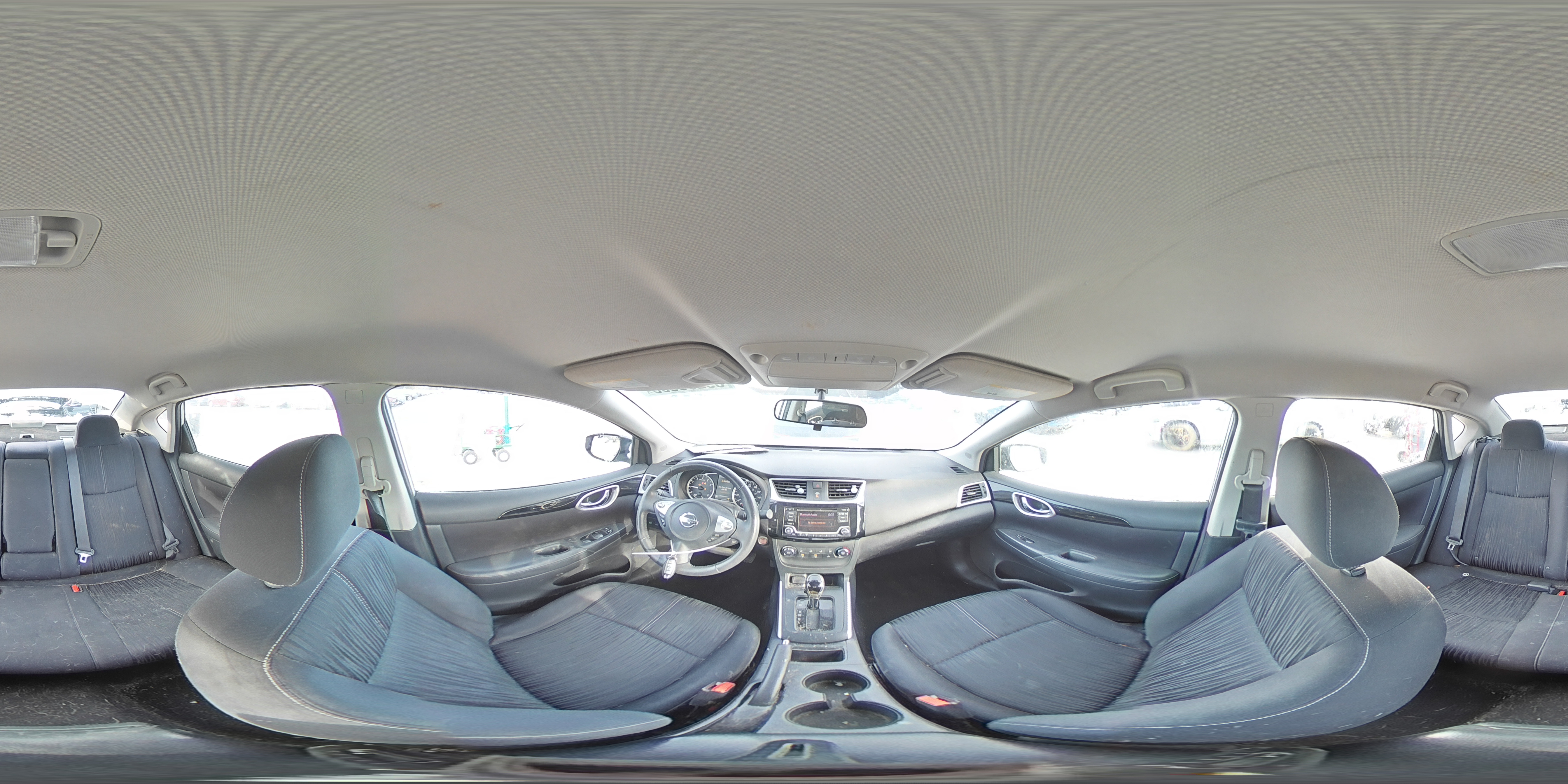 2016 Nissan Sentra - Image 12