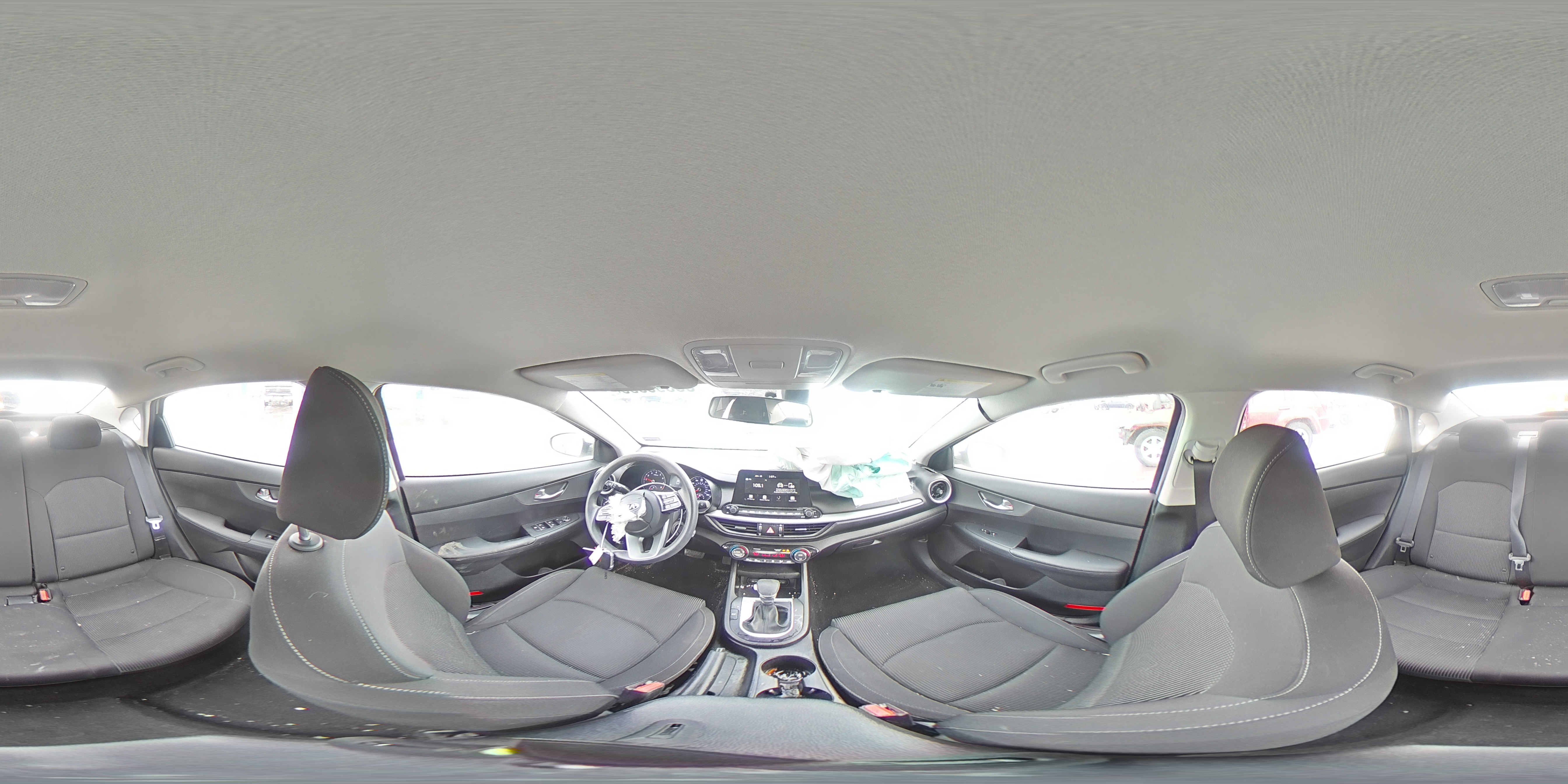 2019 Kia Forte - Image 13