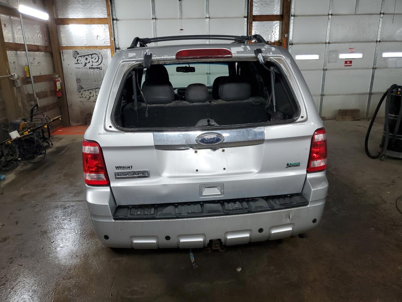 2010 Ford Escape - Image 6