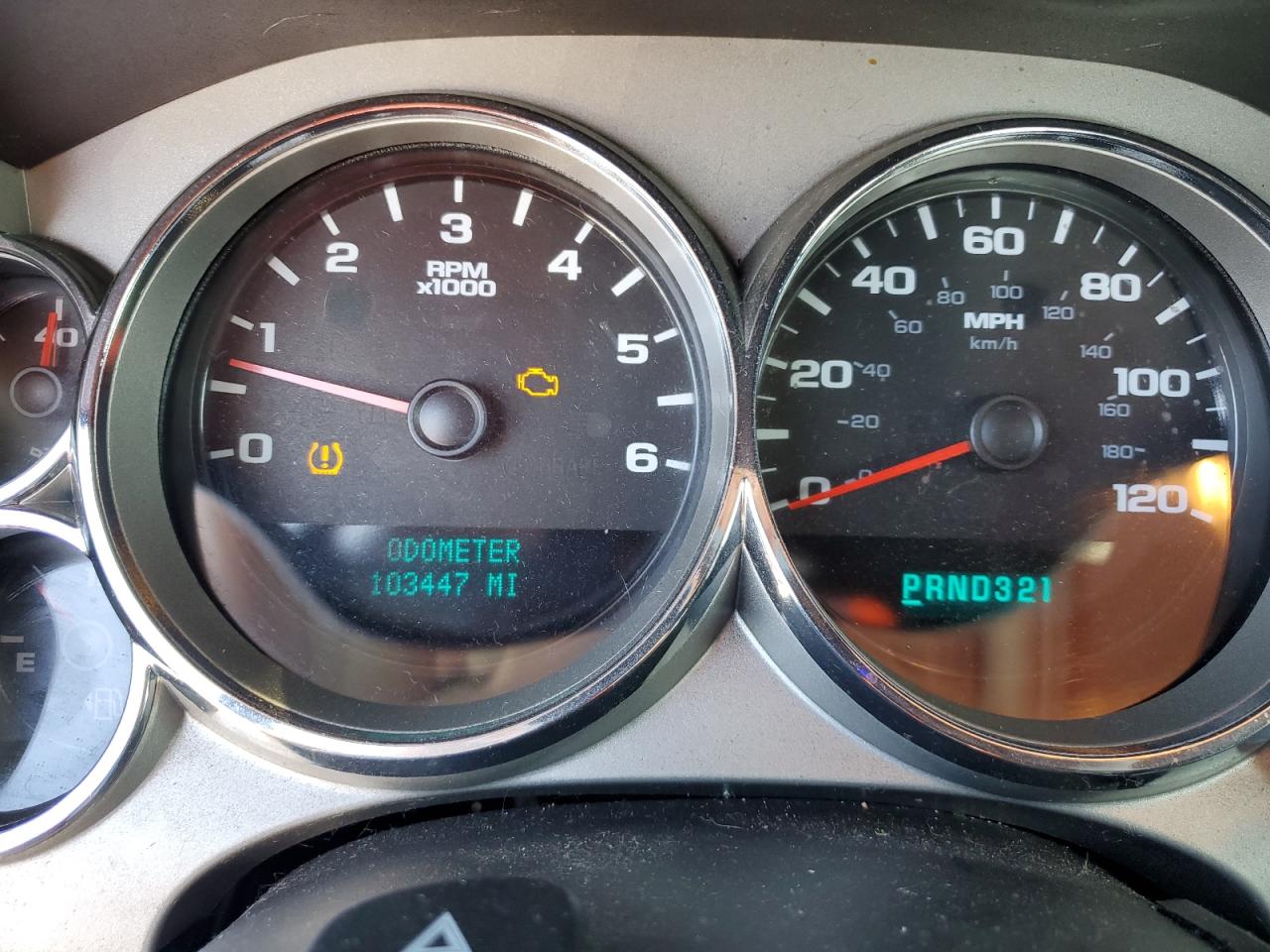 2007 Chevrolet Silverado - Image 9