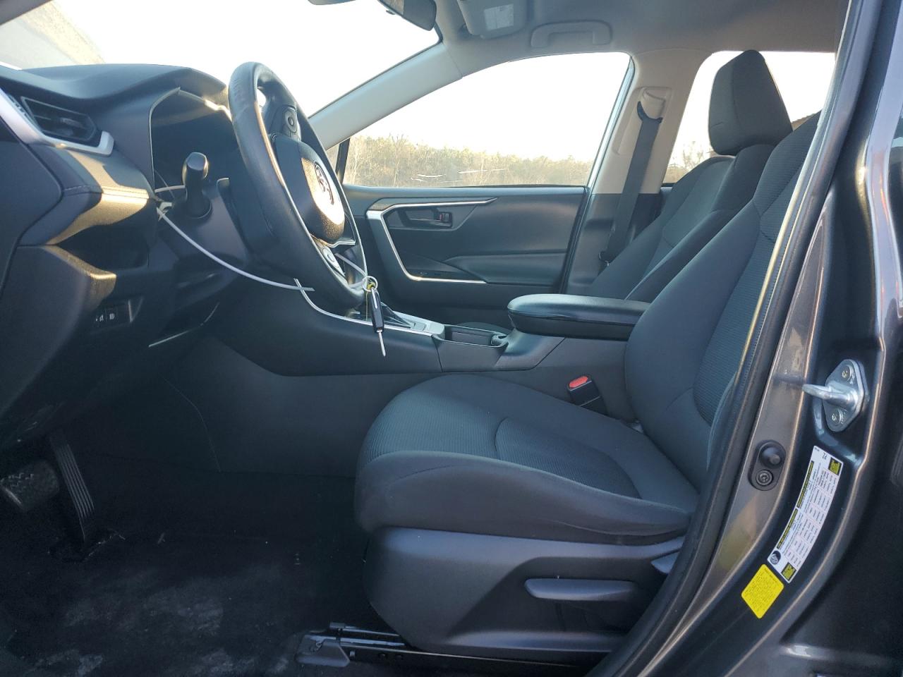 2021 Toyota RAV 4 - Image 7