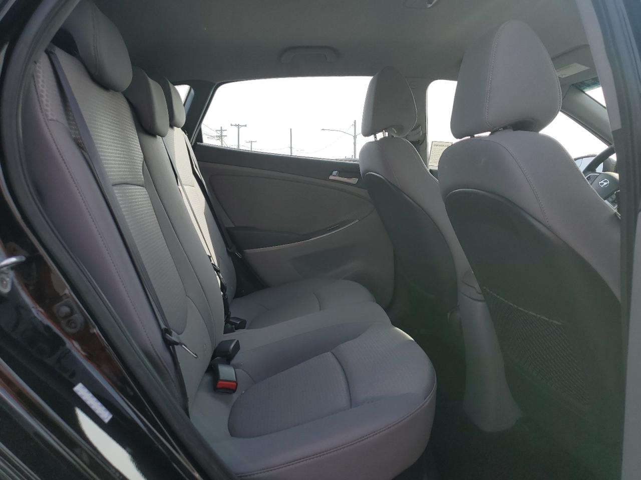 2017 Hyundai Accent - Image 11