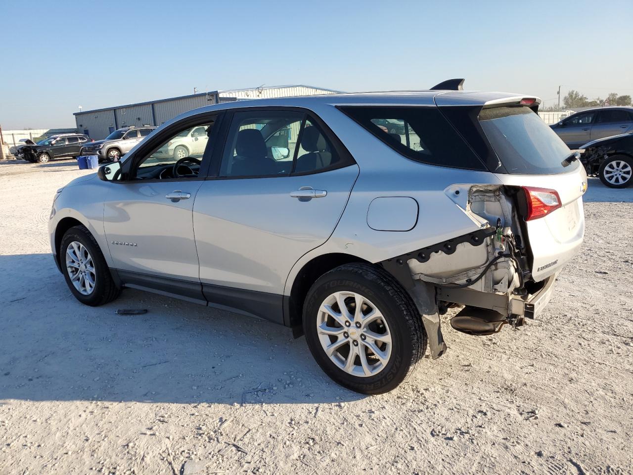 2018 Chevrolet Equinox - Image 2