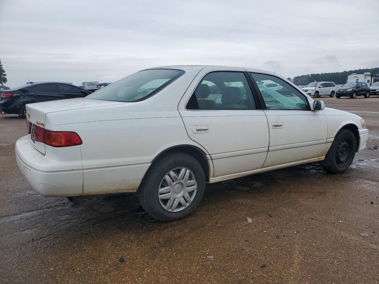 2000 Toyota Camry - Image 3