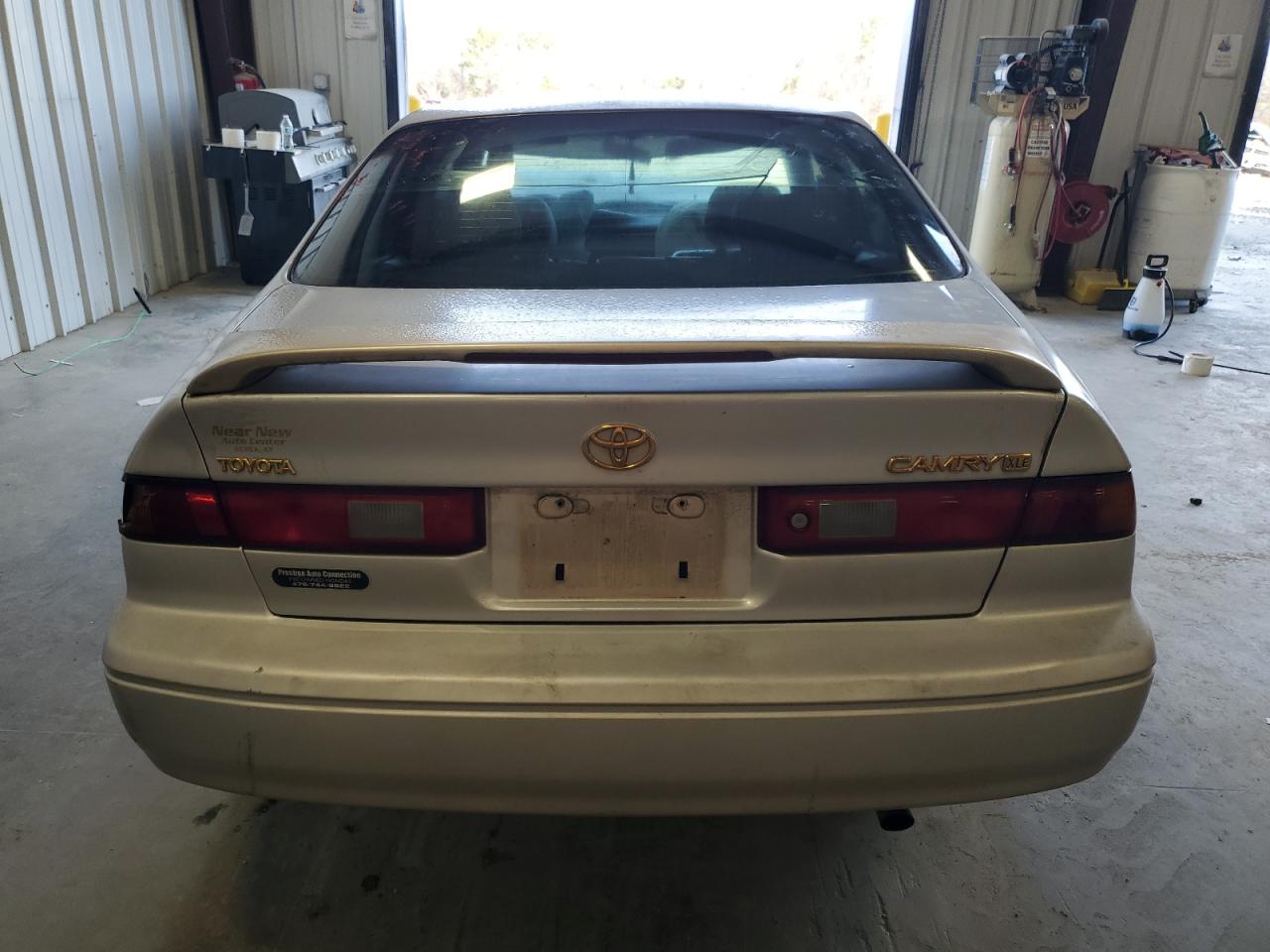 1997 Toyota Camry - Image 6