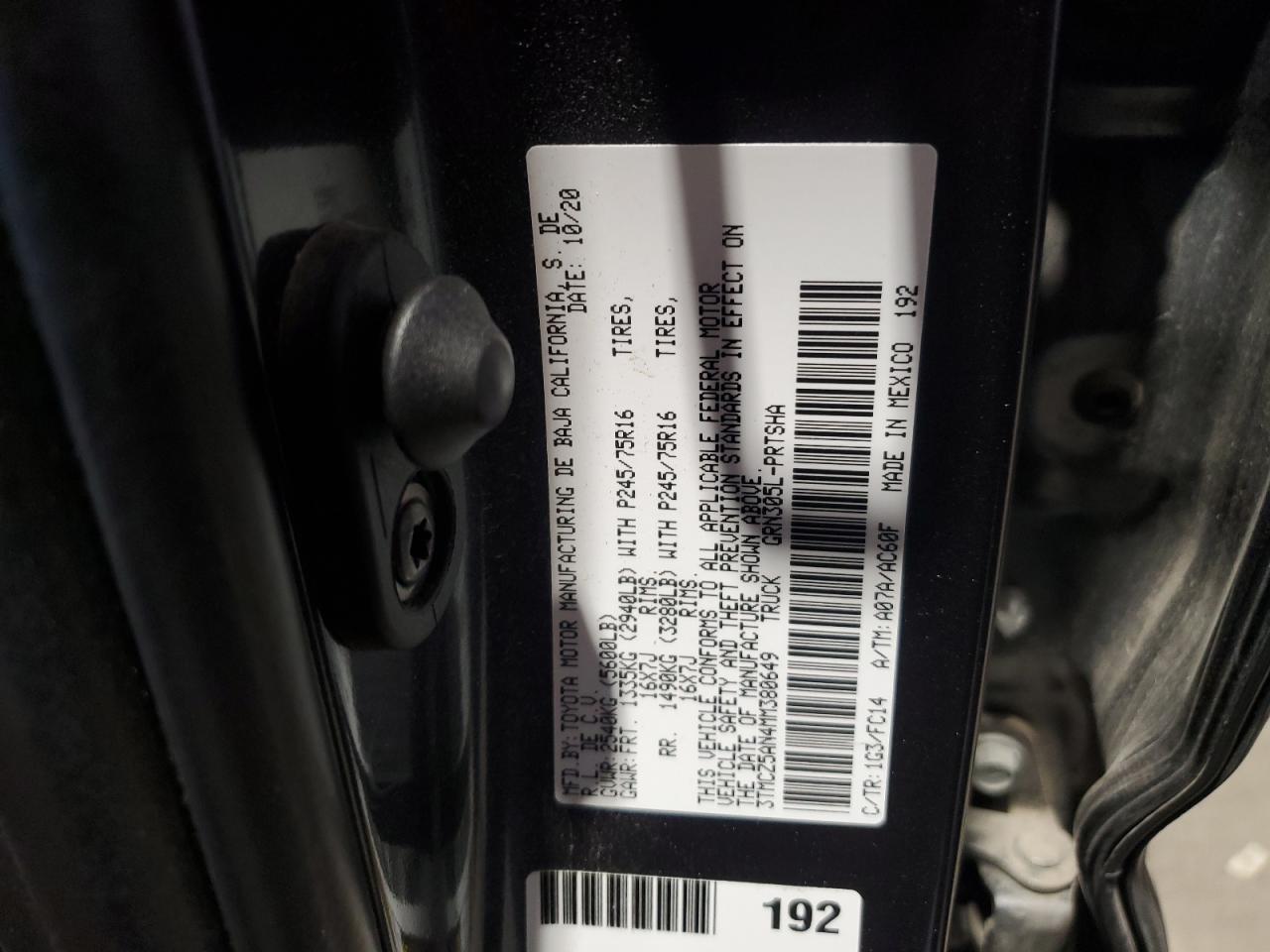 2021 Toyota Tacoma - Image 12