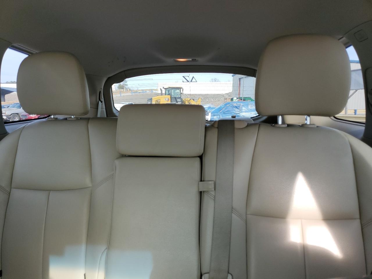 2015 Nissan Pathfinder - Image 10