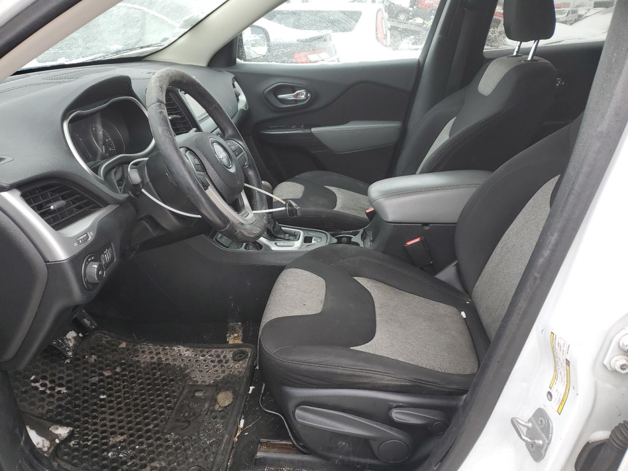 2014 Jeep Grand Cherokee - Image 7