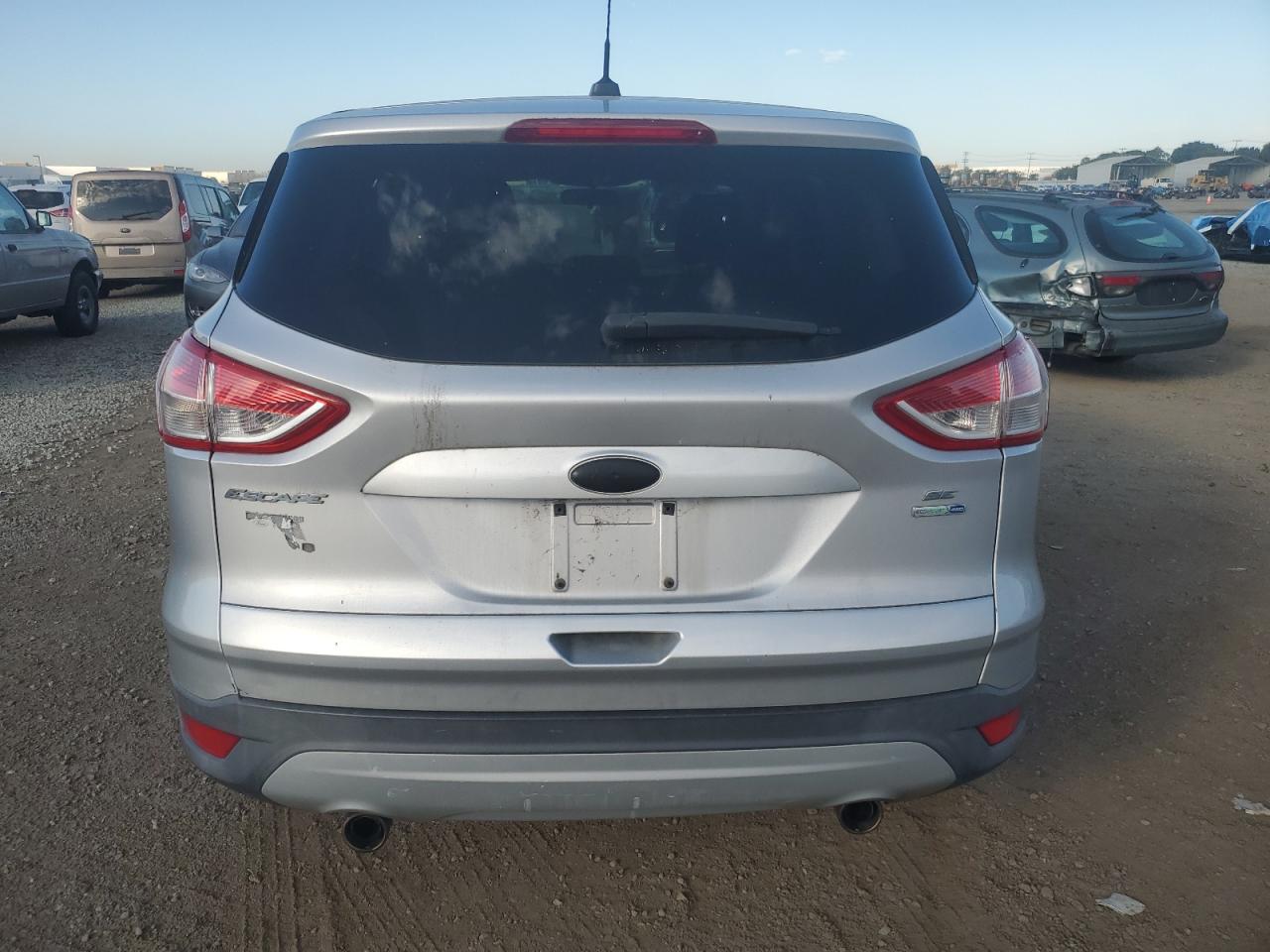 VIN 1FMCU9GX2DUB44040 2013 FORD ESCAPE no.6