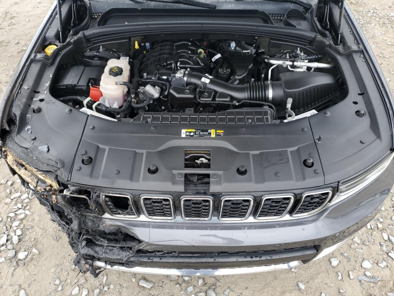 2021 Jeep Grand Cherokee - Image 12