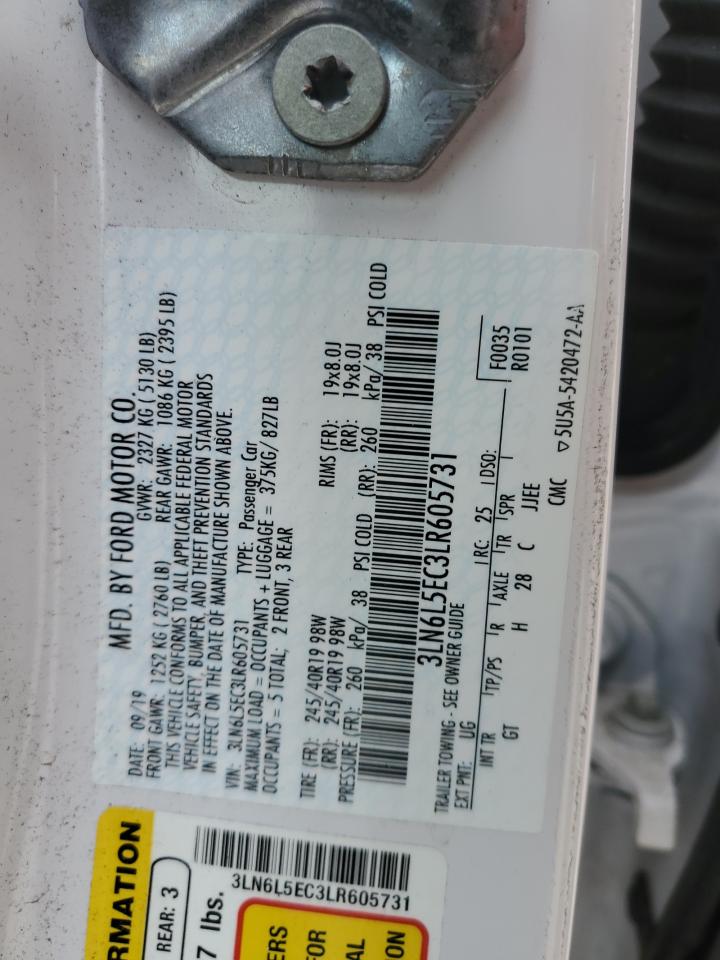 2020 Lincoln MKZ - Image 13