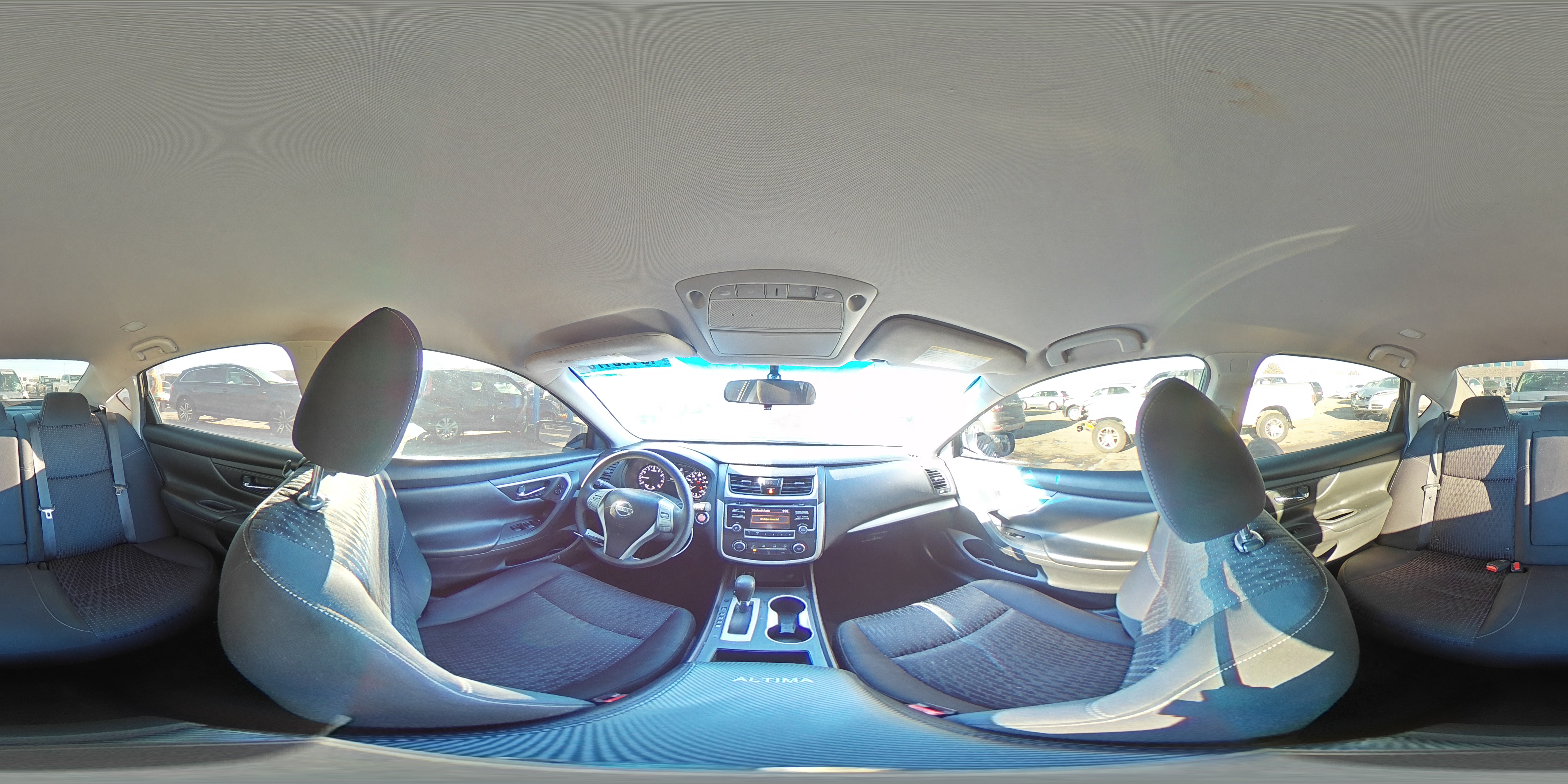 2016 Nissan Altima - Image 14