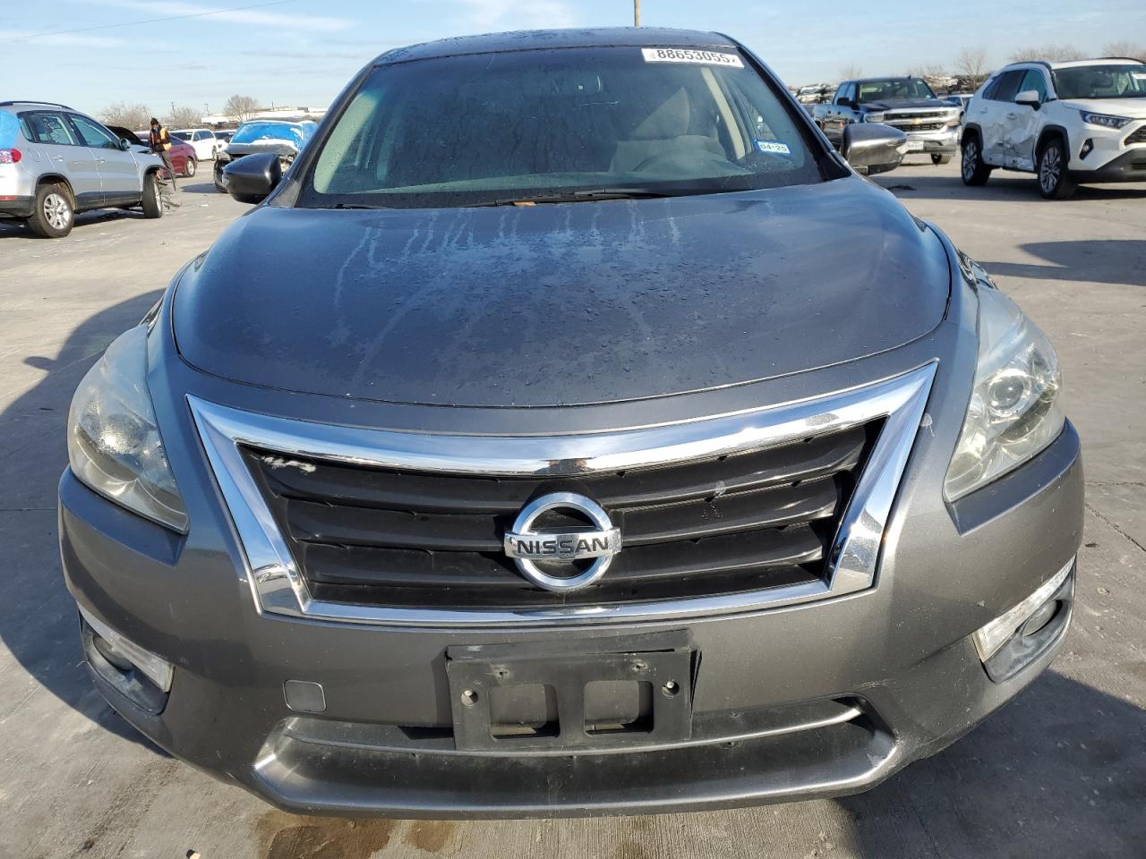 2015 Nissan Altima - Image 5