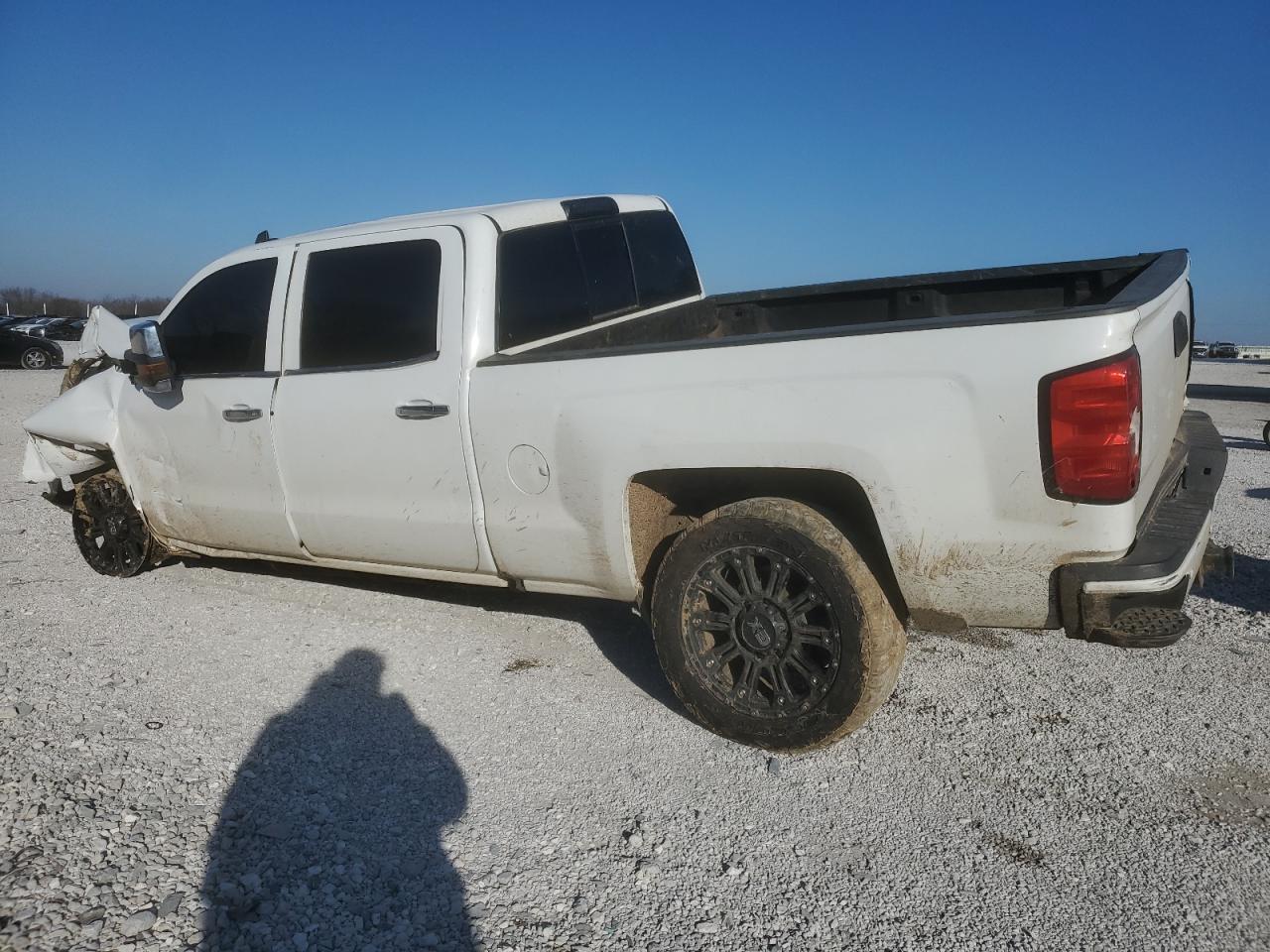 2015 Chevrolet Silverado - Image 2