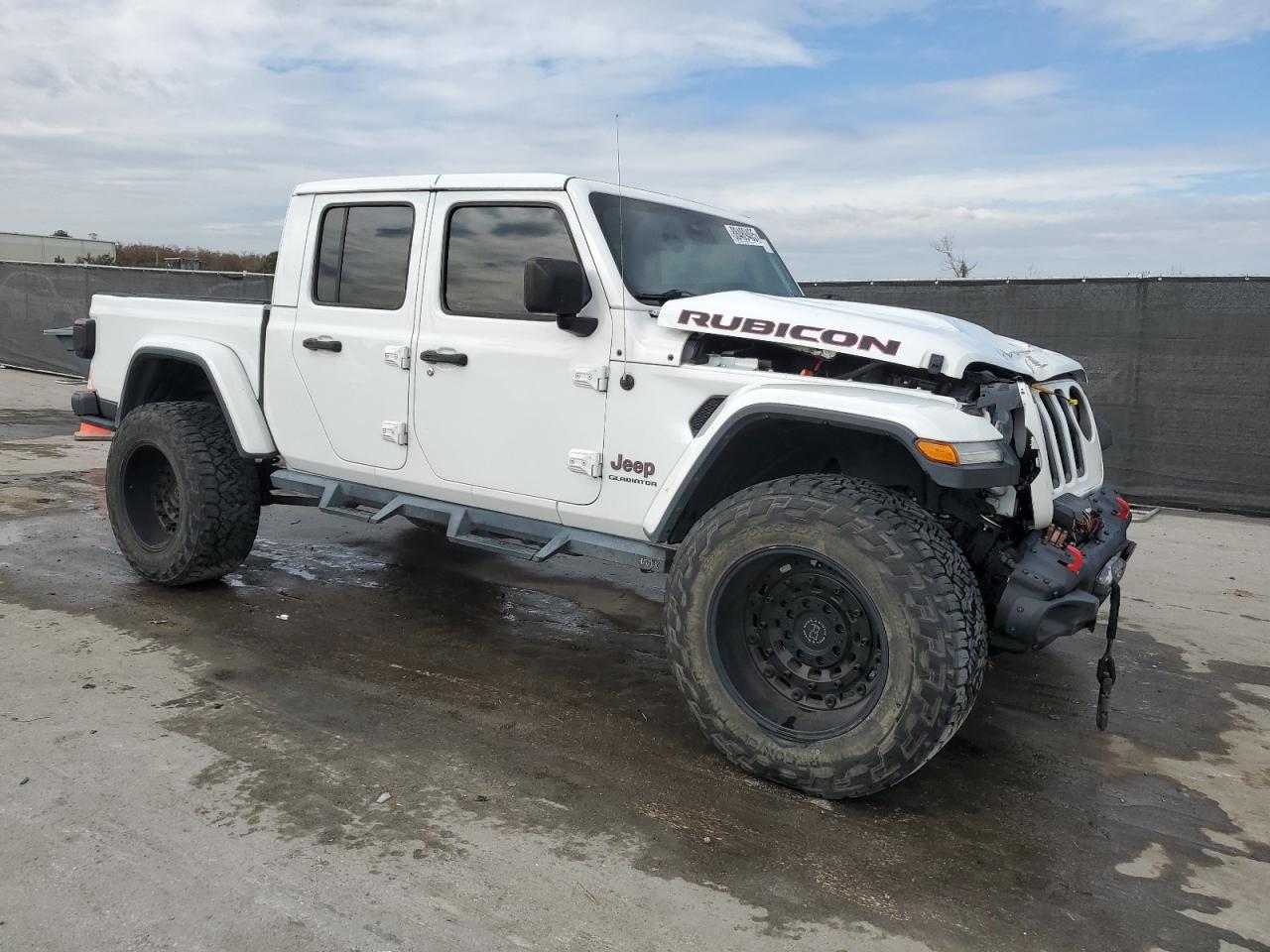 2020 Jeep Gladiator - Image 4
