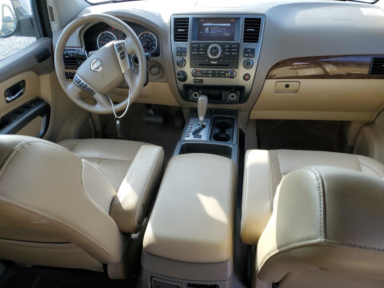 2015 Nissan Armada - Image 8
