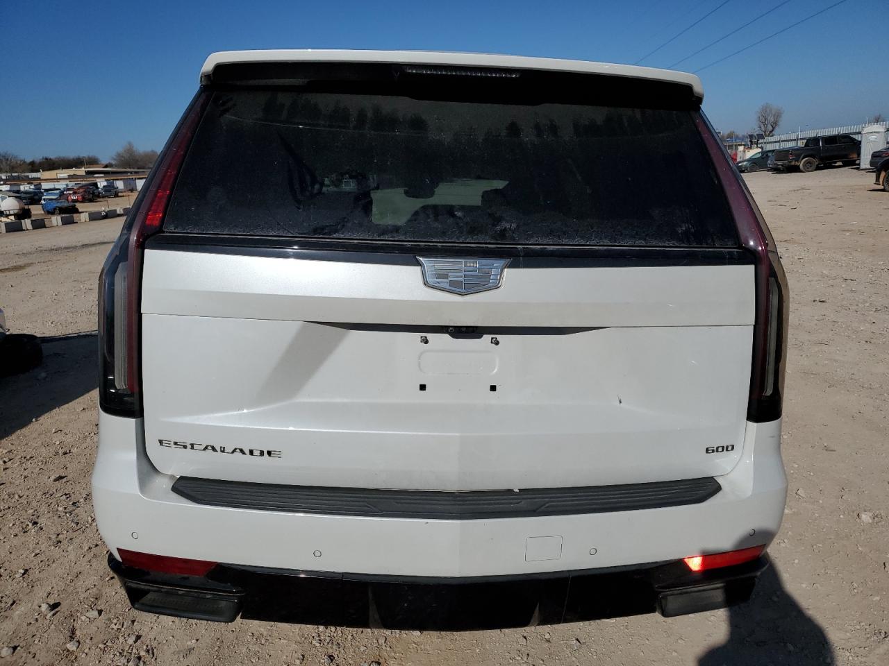 2021 Cadillac Escalade - Image 6
