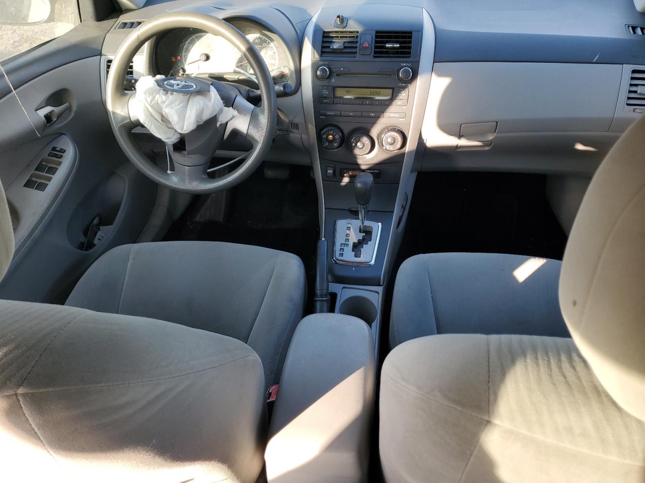 2010 Toyota Corolla Base VIN: 1NXBU4EE8AZ258247 Lot: 88976435