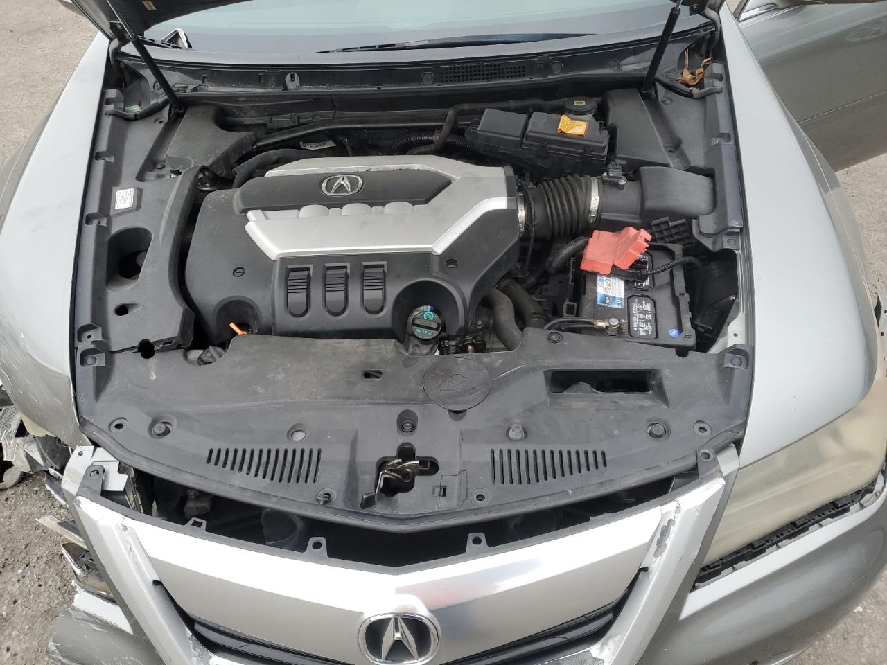 2010 Acura RL - Image 11