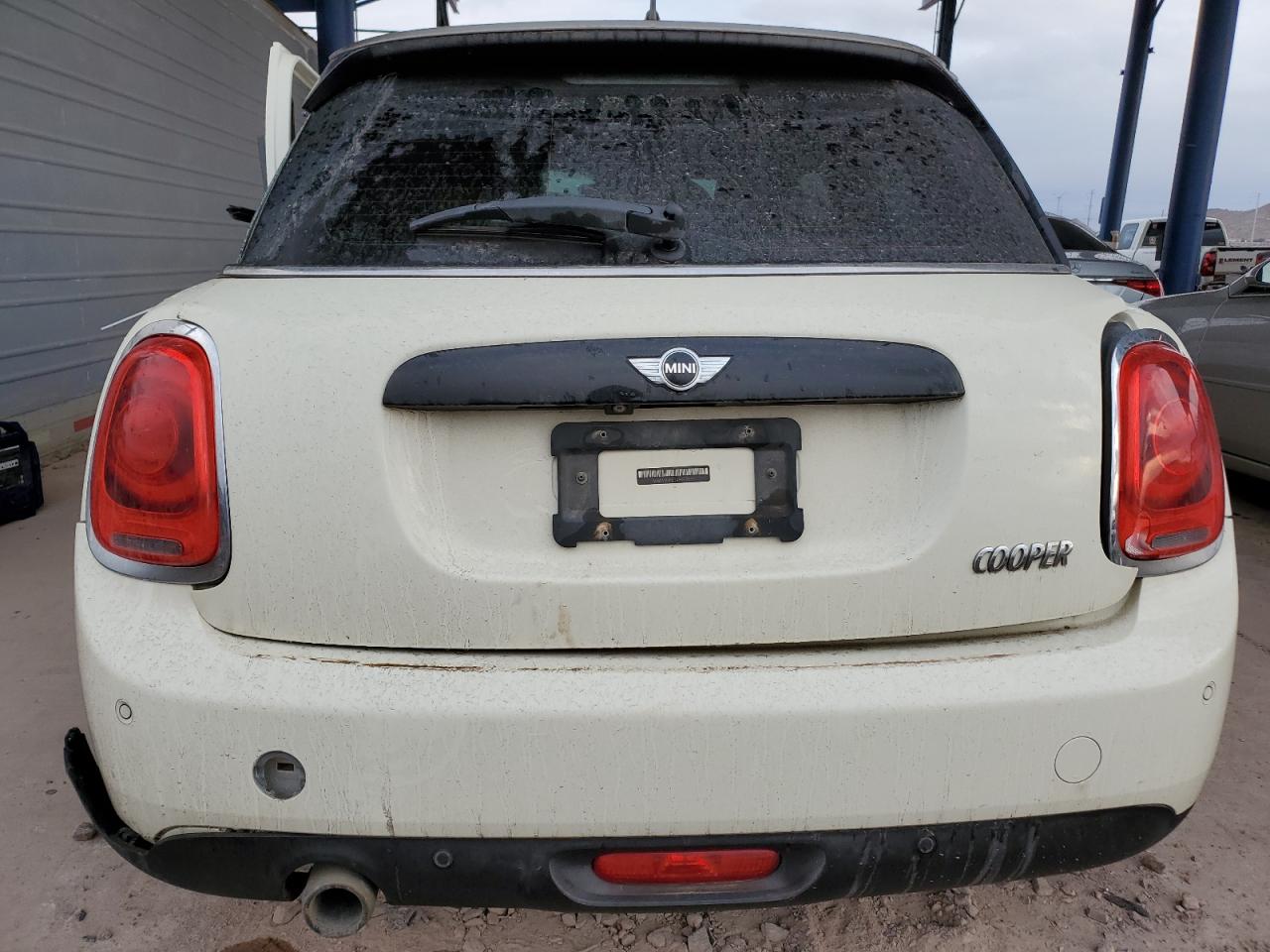 2017 MINI Cooper - Image 6