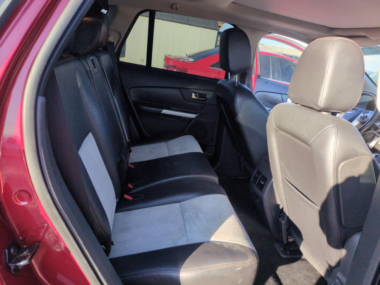 2013 Ford Edge - Image 10