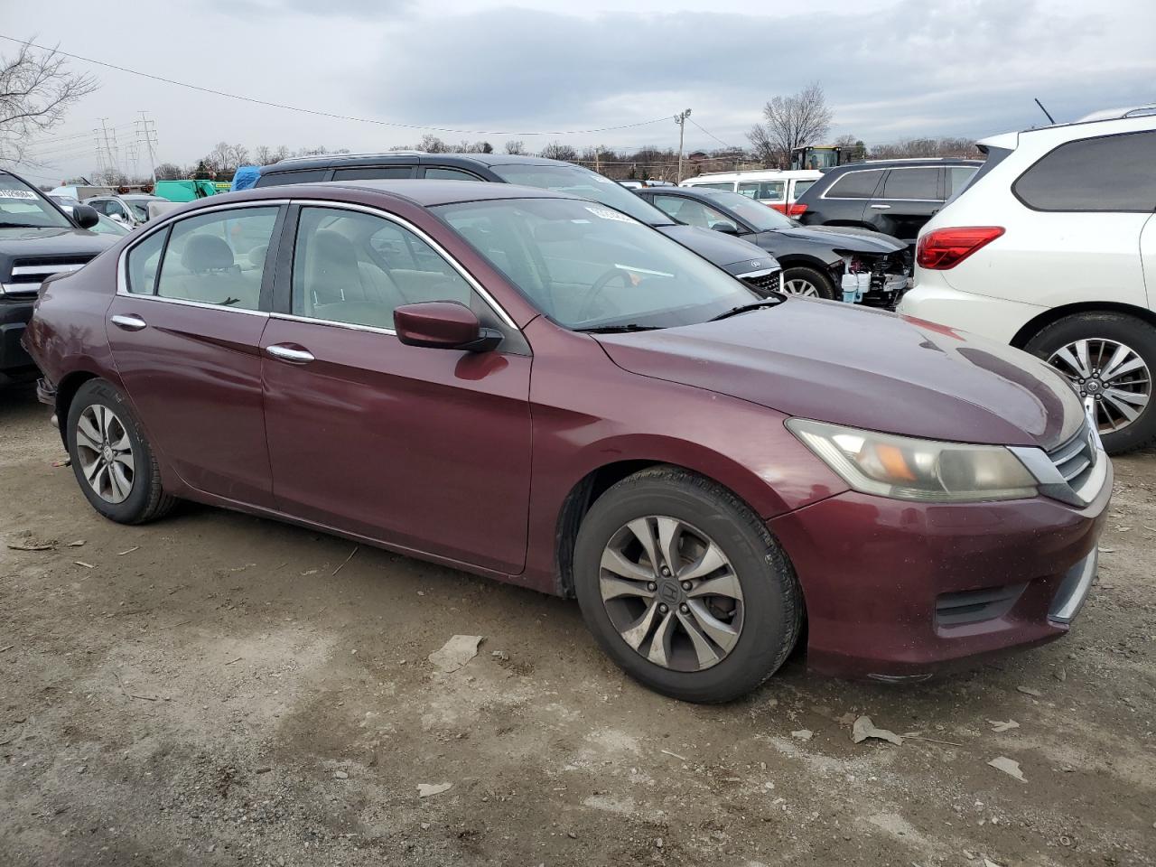 VIN 1HGCR2F33DA021619 2013 HONDA ACCORD no.4