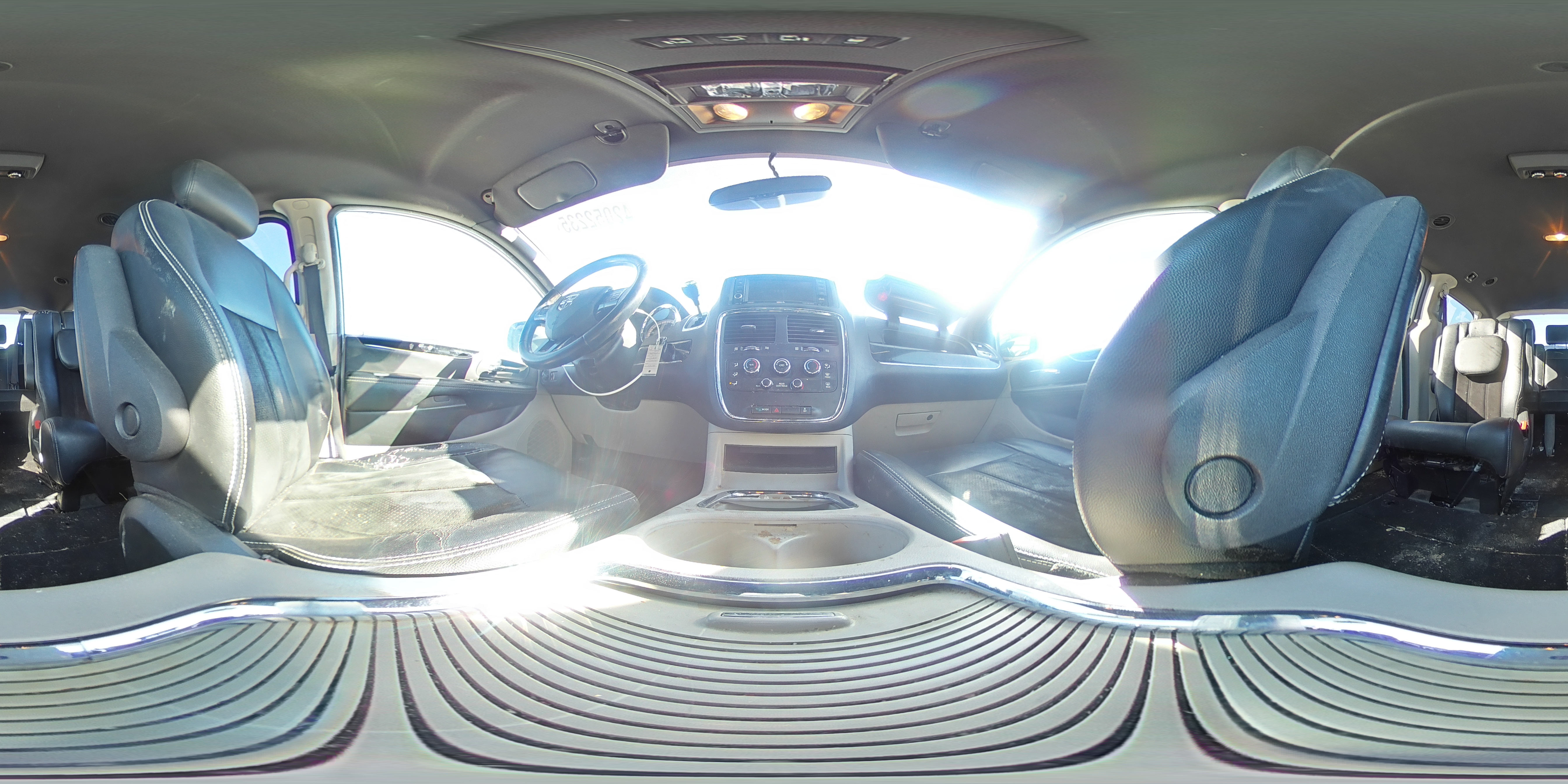 2017 Dodge Caravan - Image 15