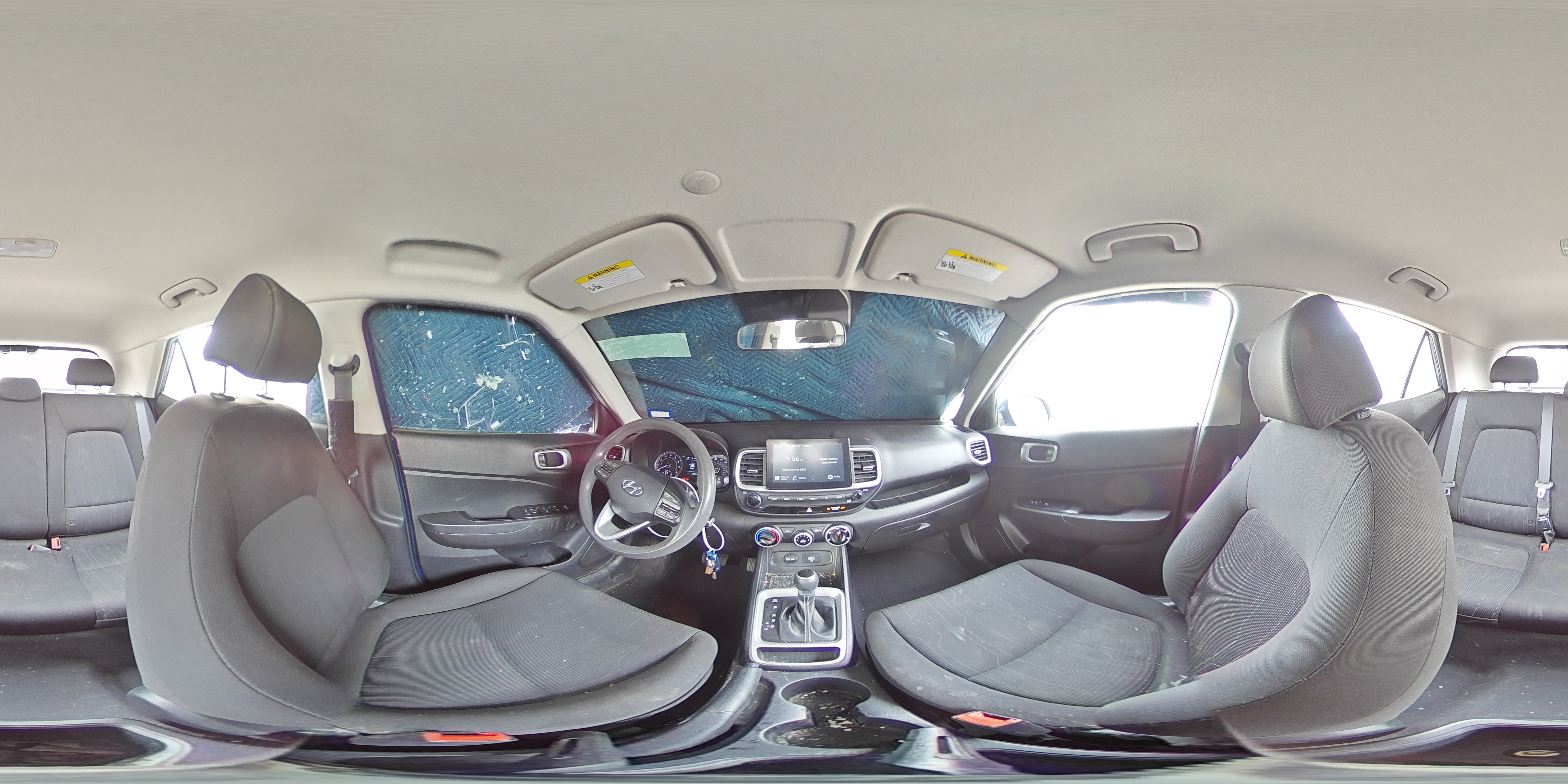 2021 Hyundai Venue - Image 13