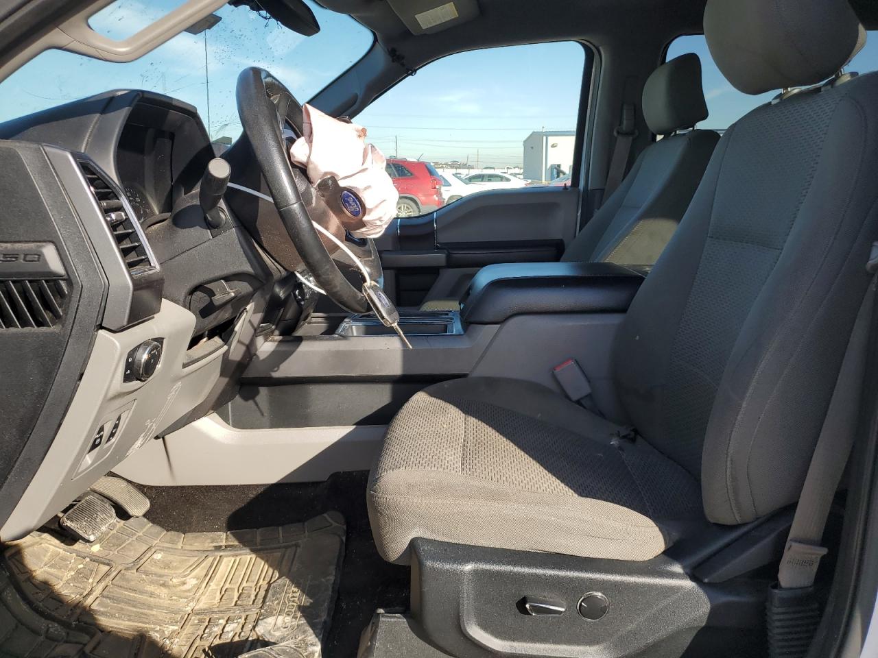 2017 Ford F-150 - Image 7