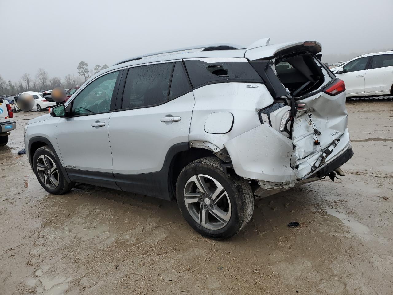 2020 GMC Terrain - Image 2