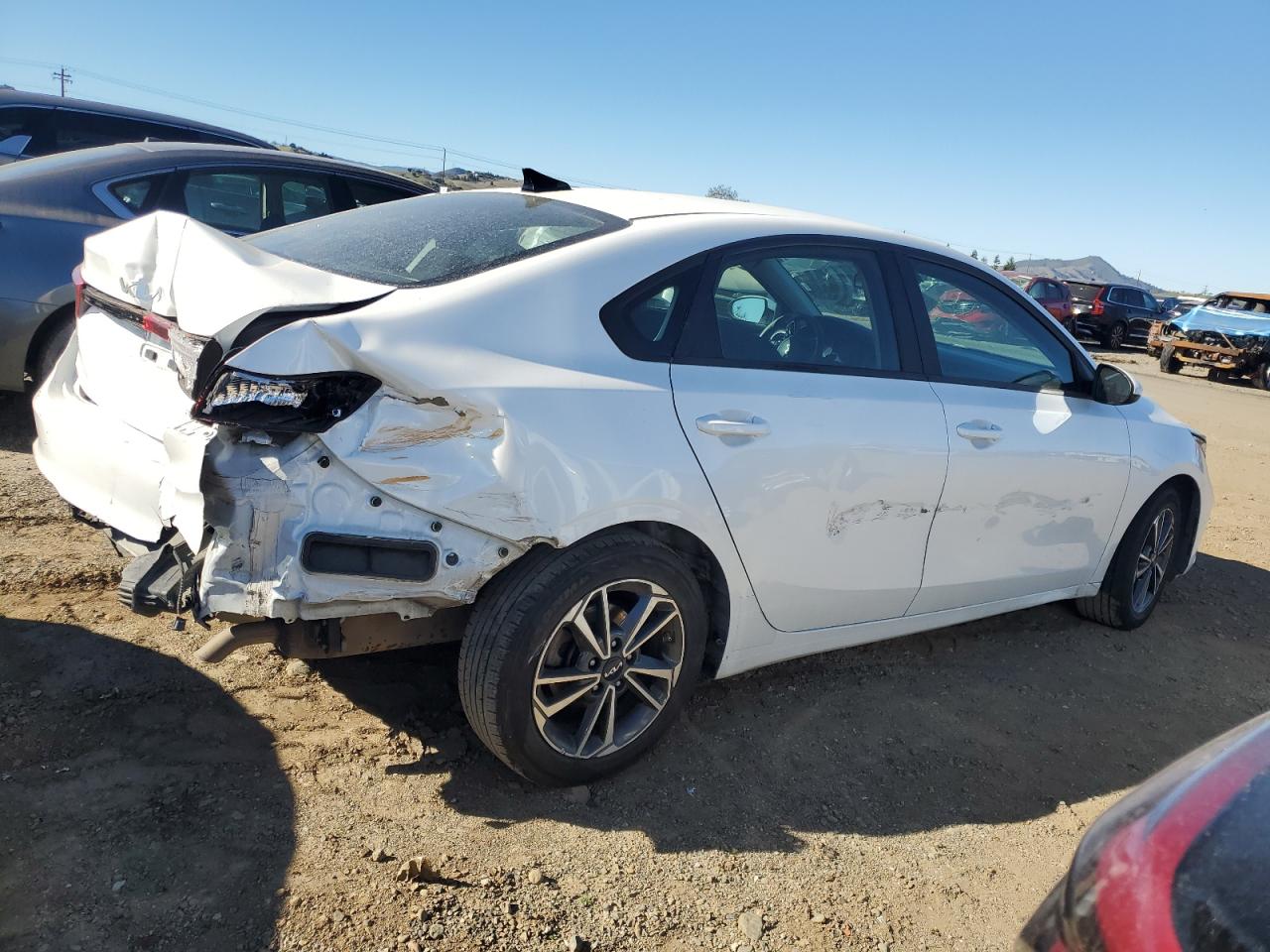 2023 Kia Forte - Image 3