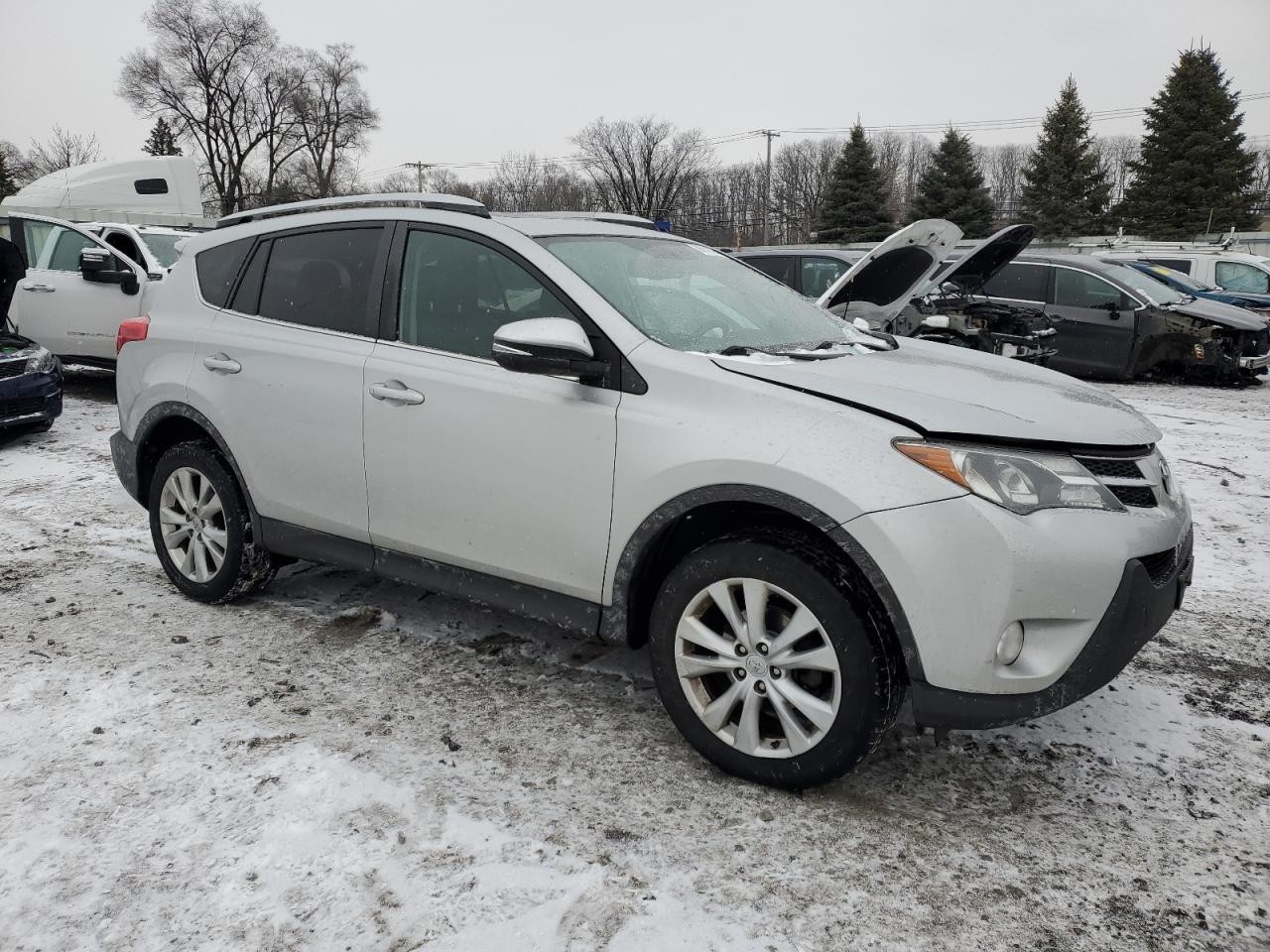 2013 Toyota RAV 4 - Image 4